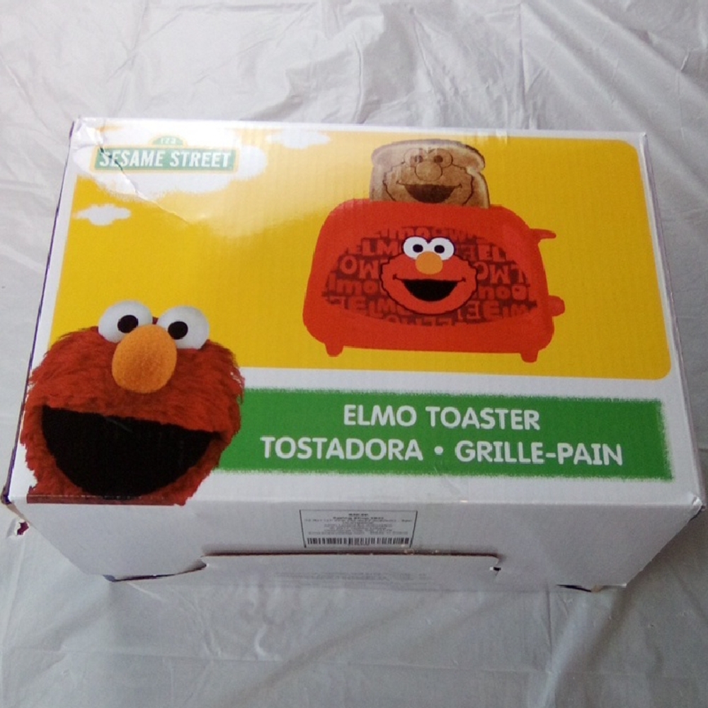 SESAME STREET TOASTER NEW